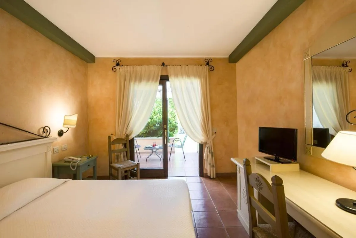 Tranquil Lantana Resort Hotel Apartments 1 Bedroom Room Apartment Sleeps 5 Per Pula Italy