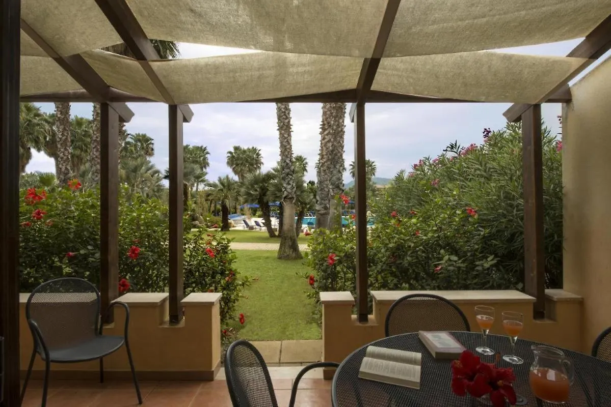 Tranquil Lantana Resort Hotel Apartments 1 Bedroom Room Apartment Sleeps 5 Per Pula Italy